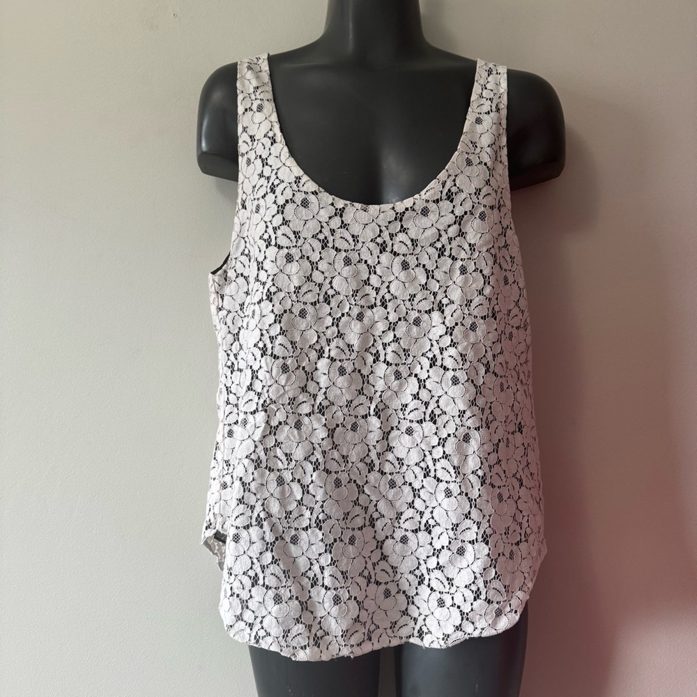 Talula White and Black Lace Tank Top small